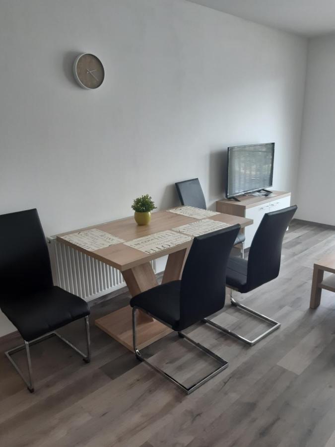 Apartman Karolina Podebrady Ngoại thất bức ảnh